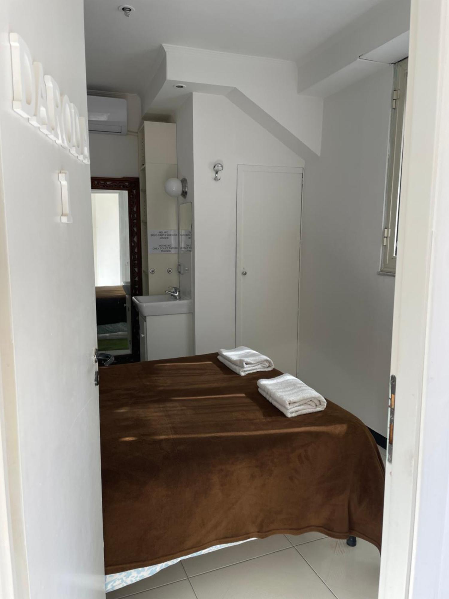 Daroda Guest House Napoli المظهر الخارجي الصورة